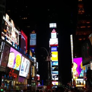 os-gemeos-times-square-midnight-moment-2
