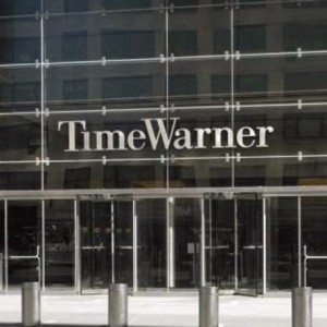 O canal de TV a cabo, Time Warner foi comprado por US$106 bi em 2000 (Foto: Reprodução)