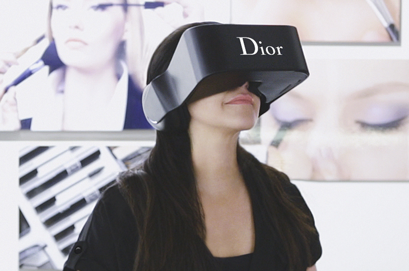 A grife Dior lançou seus próprios óculos de realidade virtual (Foto: Divulgação)