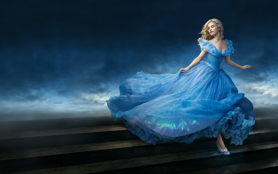 Cinderella e seu sapatinho de cristal é o ícone dos sapatos (Foto: Divulgação)