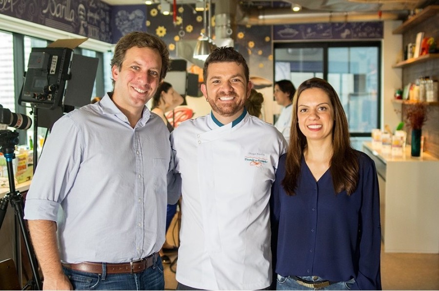 Rodrigo Perri sócio-diretor, Guga Rocha - chef e Vivian Donatelli, gerente de marketing (Foto: Divulgação)