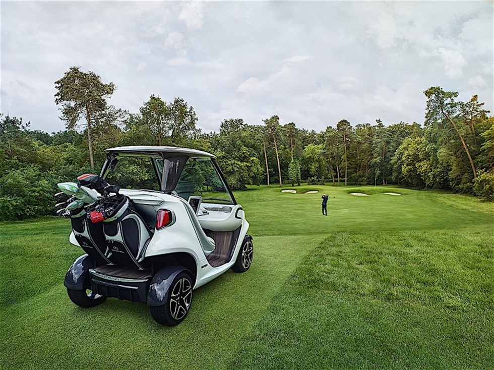 Mercedes lança carro de golfe luxuoso em parceria com Garia (Foto: Divulgação)