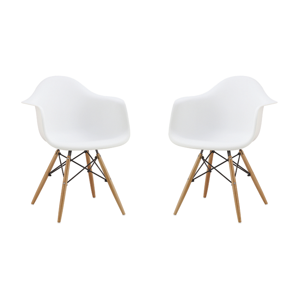 Conjunto 2 Cadeiras Eames Branca Base Madeira/ de R$ 899,99 por R$ 299,99 (Foto: Divulgação)
